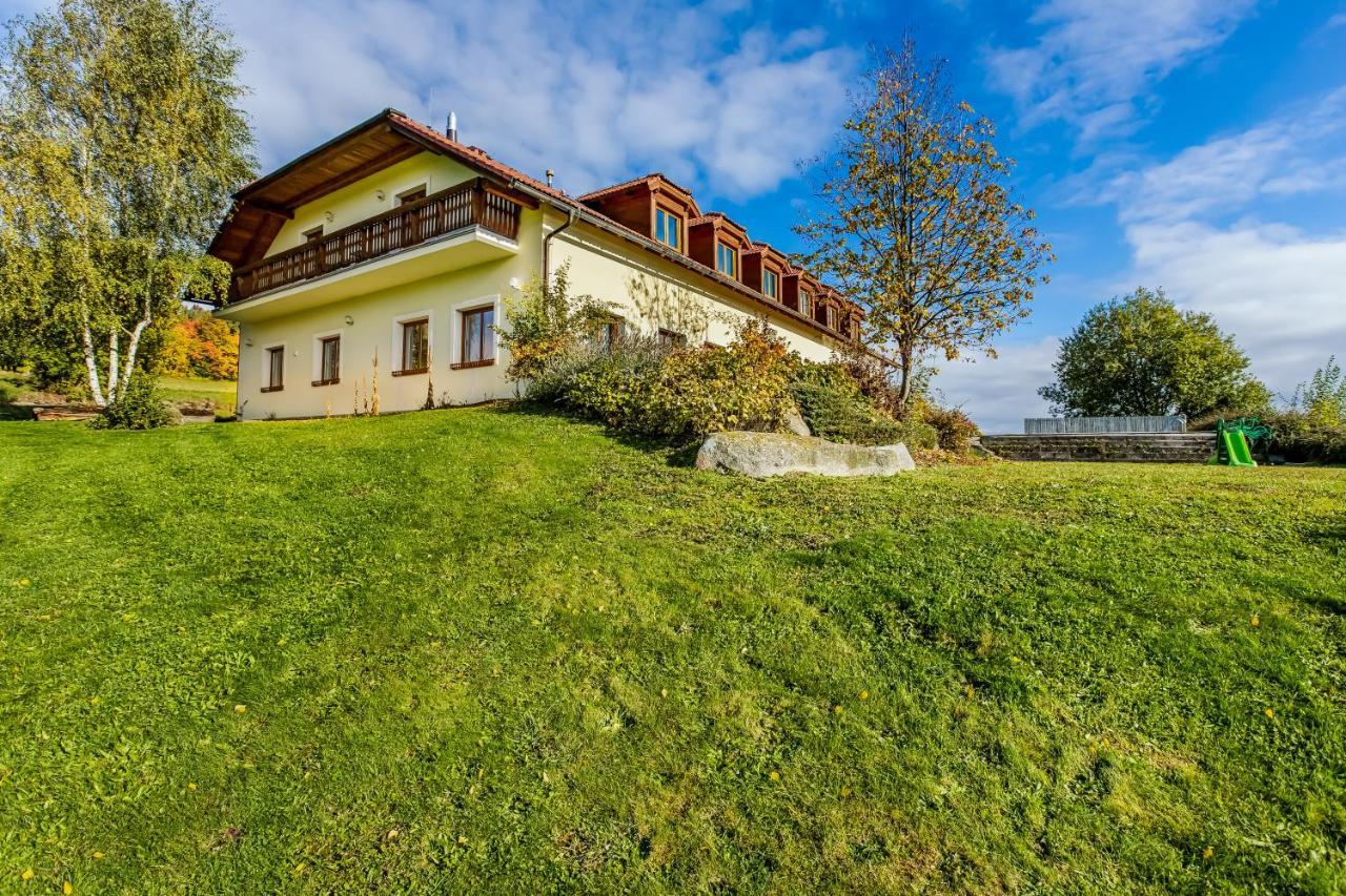 Benesovka Appartement Vacov Buitenkant foto