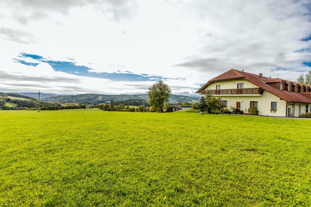 Benesovka Appartement Vacov Buitenkant foto